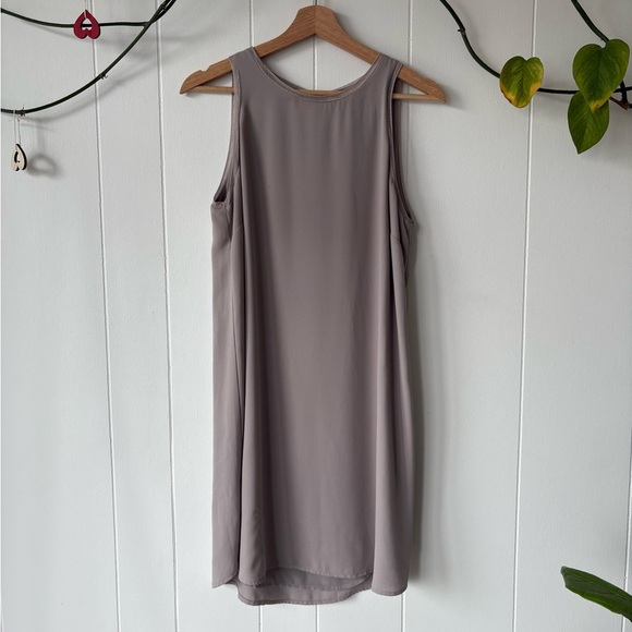 Monk & Lou Mauve Sleeveless Sheath Dress | Medium - Picture 2 of 7